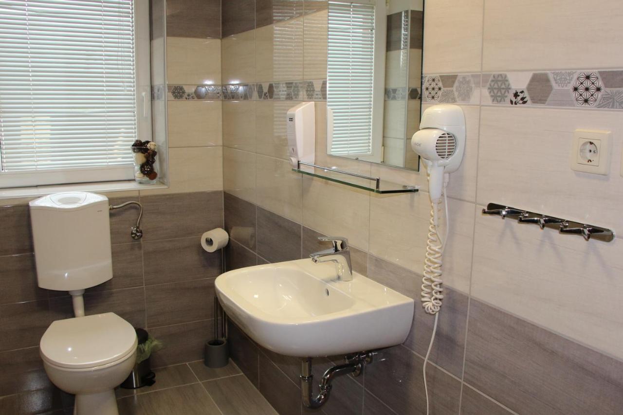 Bed and Breakfast Hegylanc Fogado Sotony Zewnętrze zdjęcie